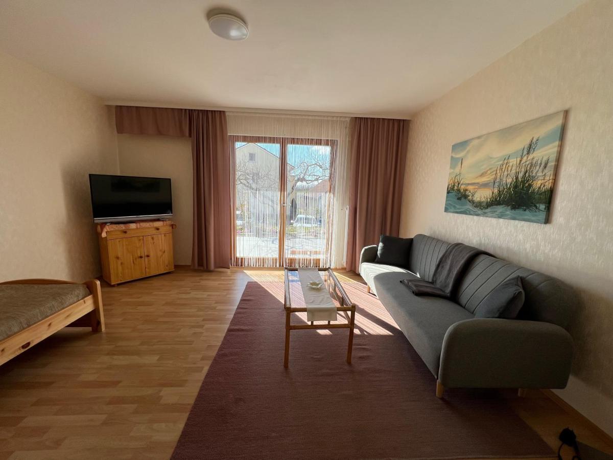 Haus Lauria Apartment เครสส์บรอนน์ อัม โบเดนเซ ภายนอก รูปภาพ