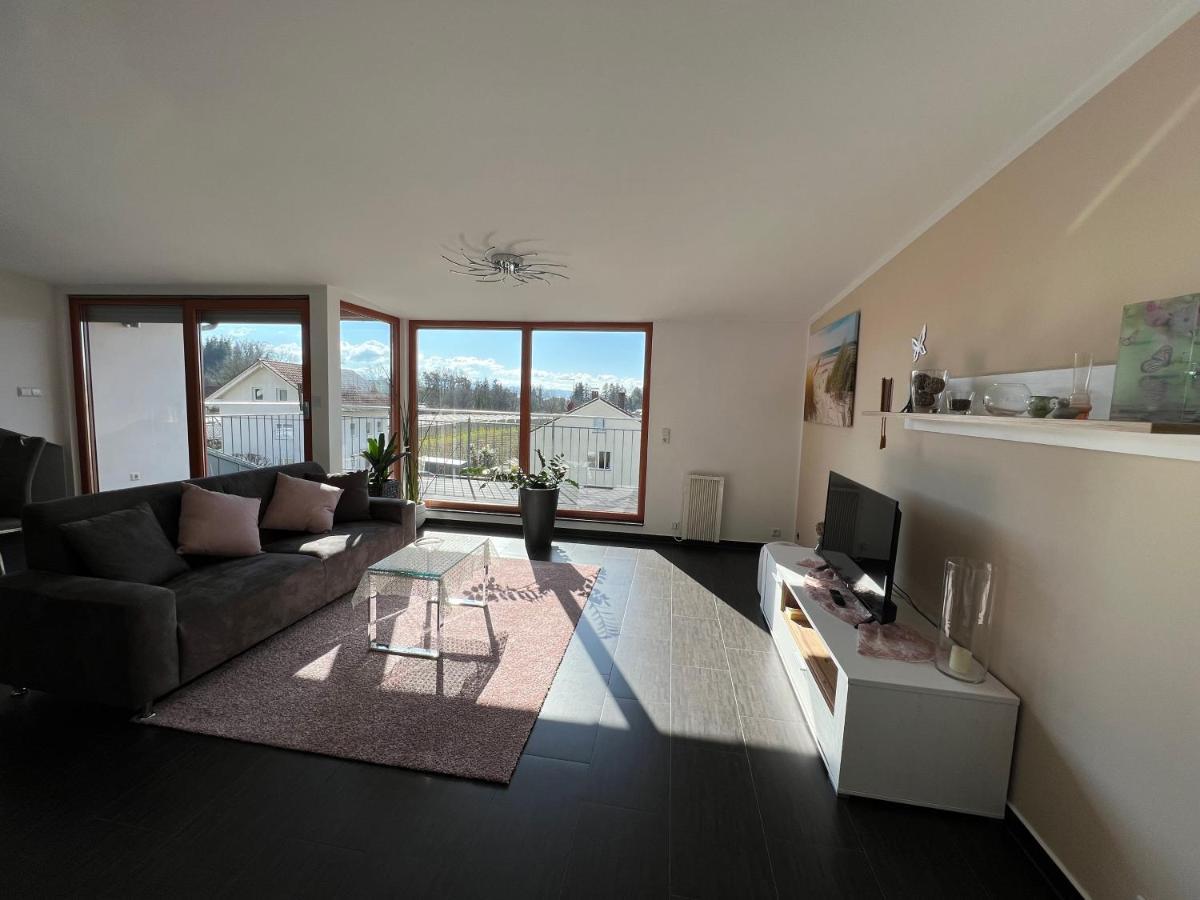 Haus Lauria Apartment เครสส์บรอนน์ อัม โบเดนเซ ภายนอก รูปภาพ