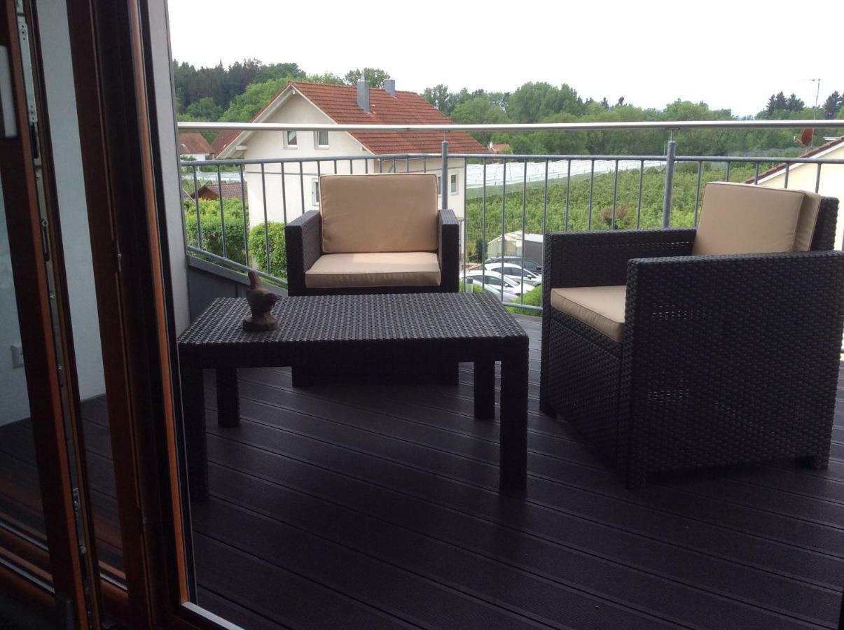 Haus Lauria Apartment เครสส์บรอนน์ อัม โบเดนเซ ภายนอก รูปภาพ