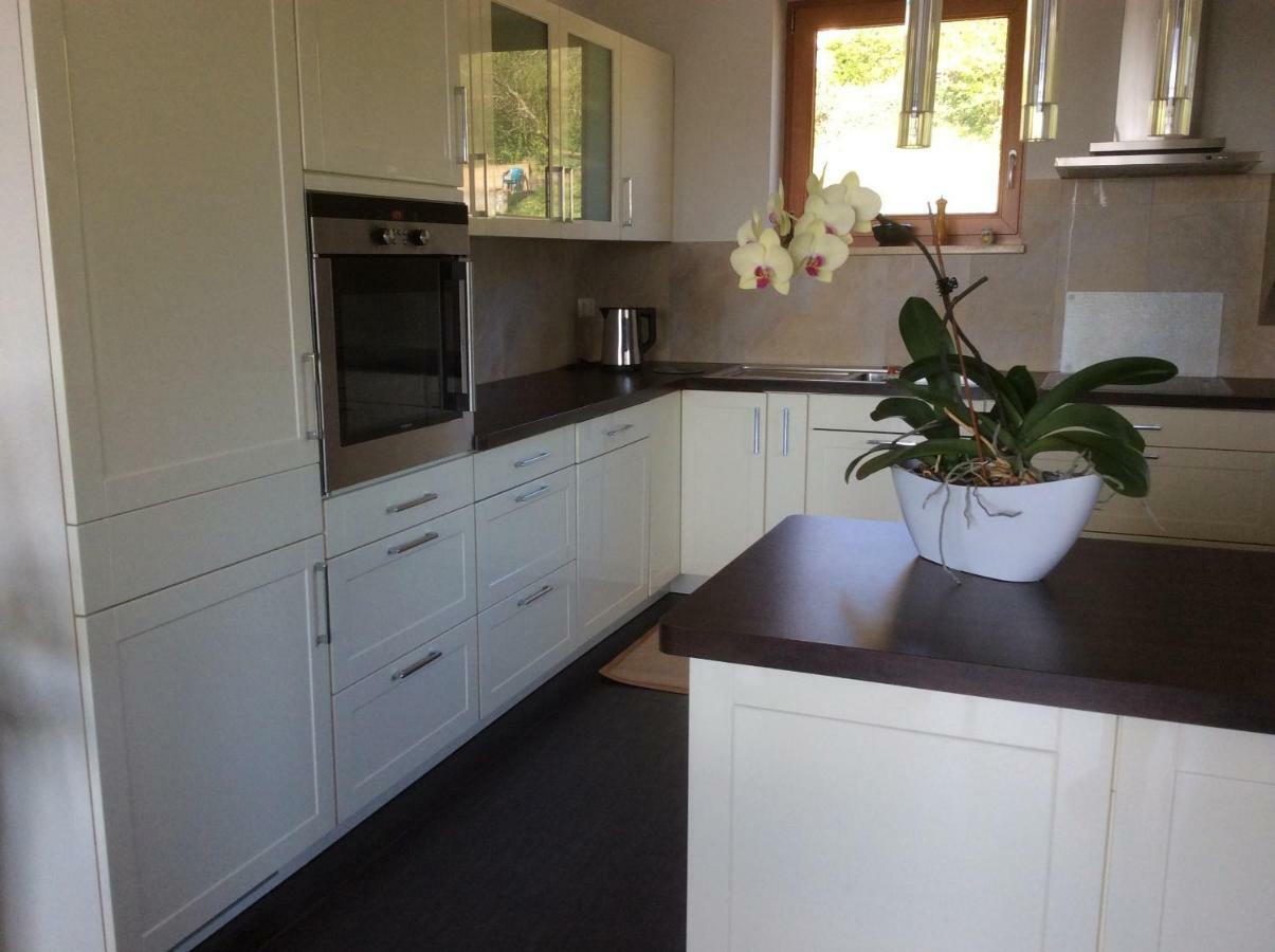 Haus Lauria Apartment เครสส์บรอนน์ อัม โบเดนเซ ภายนอก รูปภาพ